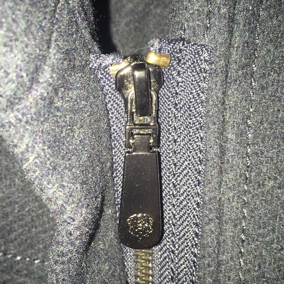 Vince Camuto Woman’s Wool Blend Navy Winter Coat Size Medium - Picture 8 of 14